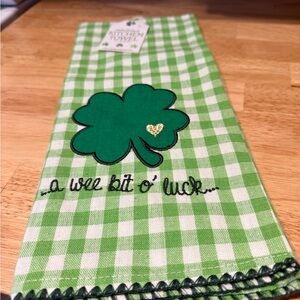 Green Checkered Shamrock Kitchen Towel, NWT